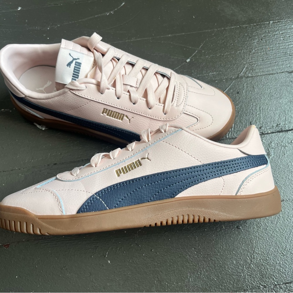 Puma Pink Navy Gum-Soled Women's Sneakers